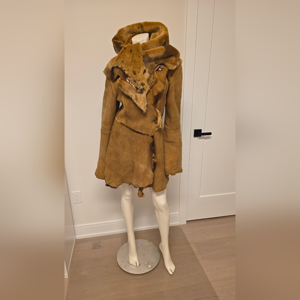 Rare Unique Designer Sheepskin Coat Raw Edges With Bag - Picture 2 of 16